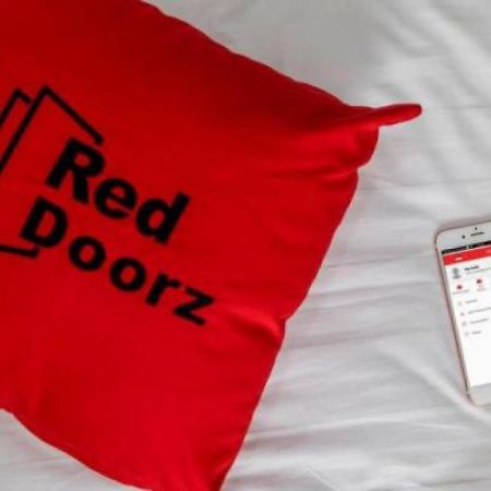 Reddoorz @ Pelita Raya Rappocini Macáçar Exterior foto